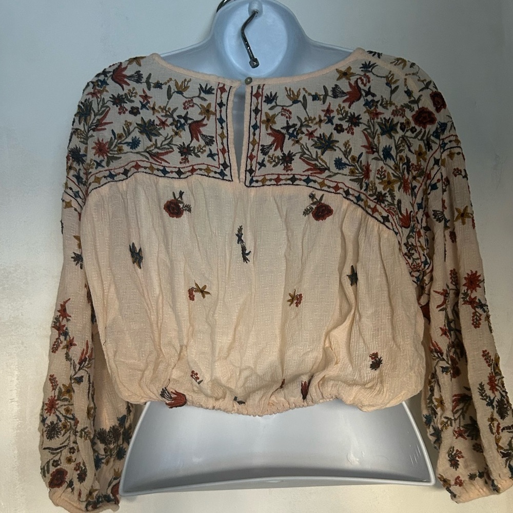Free People Size XS Wild Flowers Blouse Embroidered Cream Long Sleeve Cropped - Picture 6 of 11
